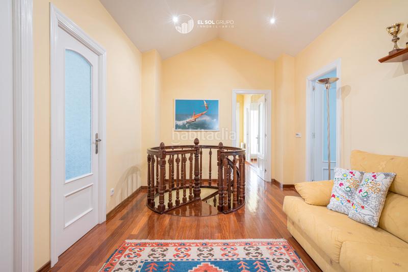Foto af40981d-a06b-42e9-9b94-a16a843d4cdb. Chalet estupendo chalet en somio en Somió Gijón