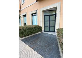 Local commercial  Calle del periodista paco ignacio taibo lavilla. ¡ oficina con buena rentabilidad, lista para empezar a cobrar!