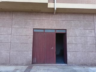 Business premise in Plaza de la Constitución
