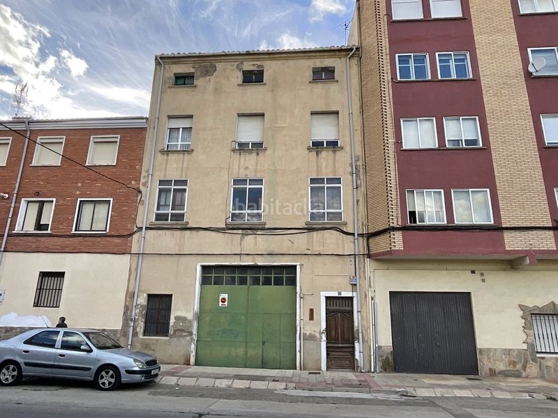 Foto 7f73229b-7f82-4889-9323-62666a3fc252. Casa en avenida de alfonso pena 56 en Santo Domingo de la Calzada