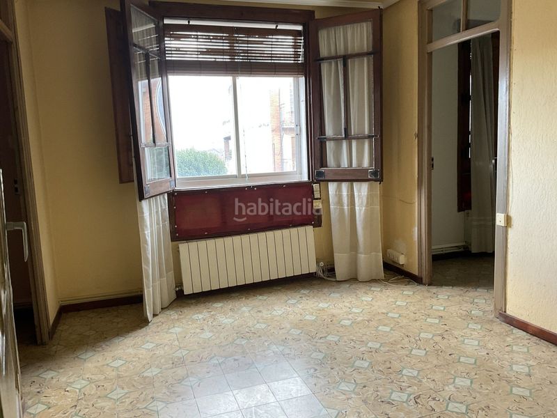 Foto ed67537c-551b-439d-8338-dad2733cc219. Casa en avenida de alfonso pena 56 en Santo Domingo de la Calzada