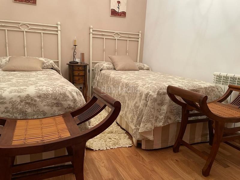 Foto 5cd62b6b-f402-48ed-9ab9-9e936d0efb3c. Appartamento con riscaldamento parcheggio piscina in Cirueña