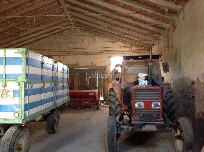 Foto 0546c1d7-1b86-4313-ad05-a4981a2e0f02. Local comercial a Corporales