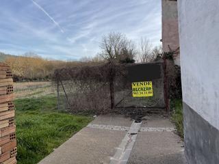 Wohngrundstück in Calle río oja 34