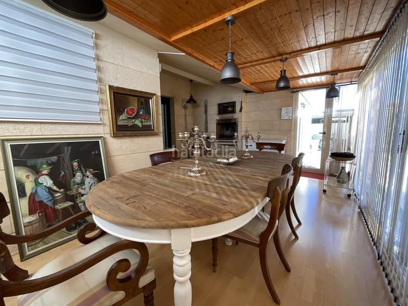 Foto b86344ba-e3ea-4553-a312-fa7124921f10. Casa pareada en urbanizacion campo de golf Cirueña 49 espectacular chalet en el campo de golf . (la rioja). dispone de jardin privado asi como piscinas y zonas verdes . en Cirueña