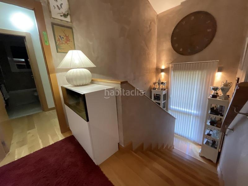 Foto d5a1ef13-2afe-473e-b2ff-fa4d1f1babf8. Casa pareada en urbanizacion campo de golf Cirueña 49 espectacular chalet en el campo de golf . (la rioja). dispone de jardin privado asi como piscinas y zonas verdes . en Cirueña