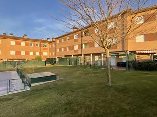 Appartement à Carretera villarta 46. Piso con piscina en grañon (la rioja)