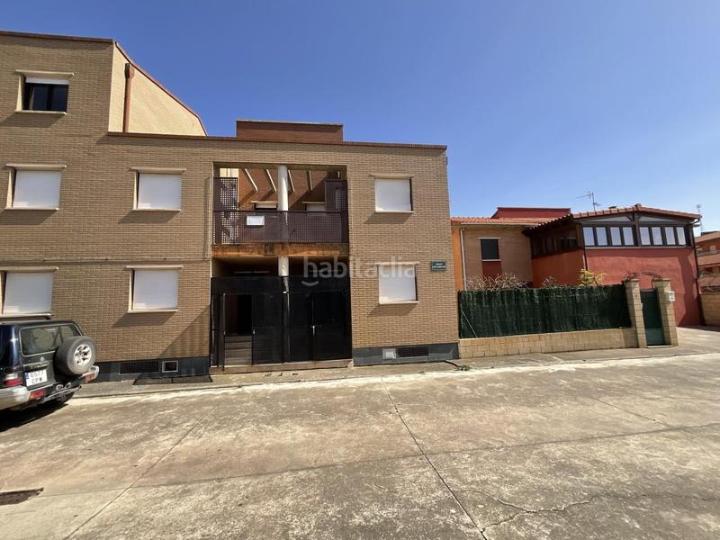 Foto 164955d8-e02a-4b4d-a7ef-902369dab5a2. Reihenhaus mit kamin parking in Alesanco