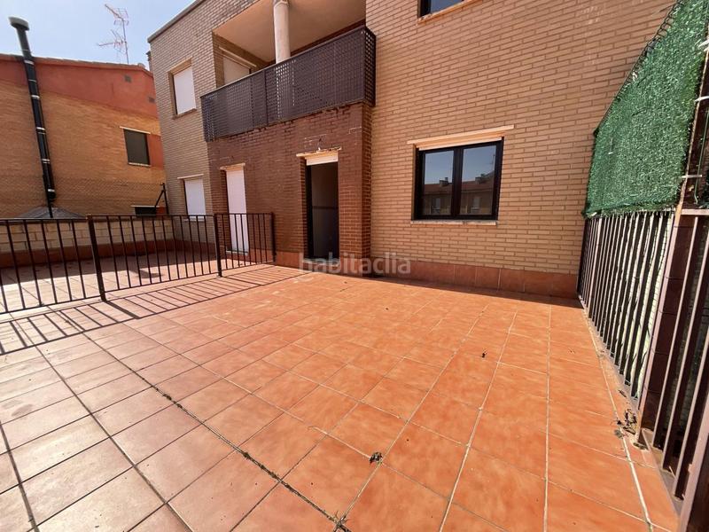 Foto 1ad08c6a-22f9-4c87-abe6-846c3bd976e9. Reihenhaus mit kamin parking in Alesanco