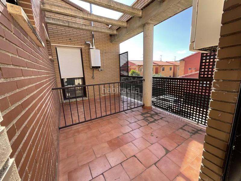 Foto 33da5cc7-afcb-448d-b700-97441a7e5c34. Reihenhaus mit kamin parking in Alesanco