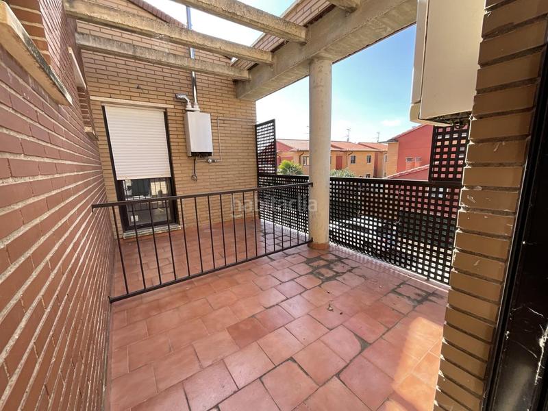 Foto 3c5fcf5e-f9f6-4b3f-b375-b7c50a7dea8b. Reihenhaus mit kamin parking in Alesanco