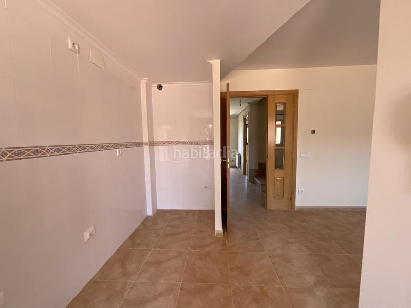 Foto 702c9100-0f3c-4d27-b88a-d41d1ace0520. Reihenhaus mit kamin parking in Alesanco