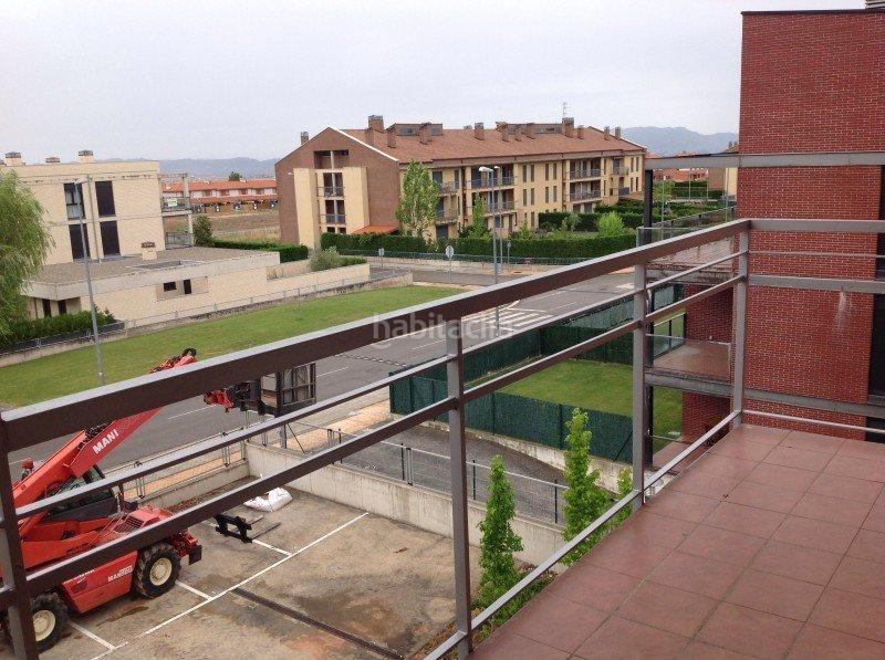 Foto 437ce770-d1cf-47c0-84d5-f6025213bc6b. Appartement avec parking piscine dans Cirueña