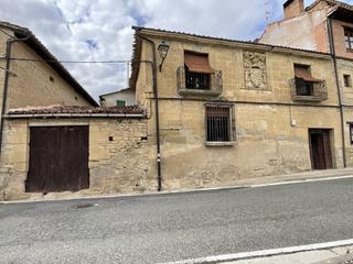 Casa  Avenida de villa alfovare. Casa señorial