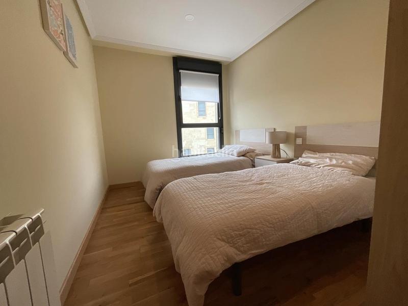 Foto 4b6e13bf-9c04-49a4-b192-900346b843d6. Piso en calle la laguna 8 espectacular vivienda (la rioja). en Cirueña