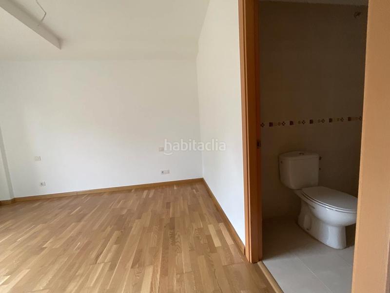 Foto a301a30e-664b-45fb-a275-ef73831e6572. Piso en avenida la rioja 104 espectacular vivienda en el campo de golf (la rioja). en Cirueña