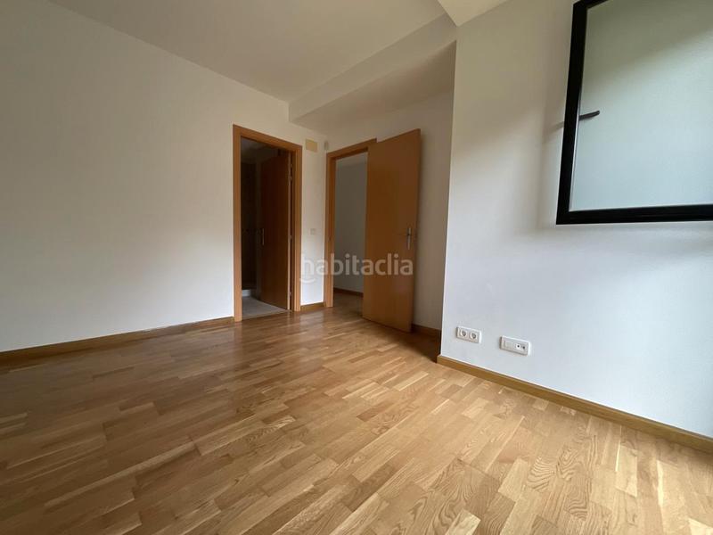 Foto dd65c3c5-9e44-4edb-bf1d-38a2ae8f088c. Piso en avenida la rioja 104 espectacular vivienda en el campo de golf (la rioja). en Cirueña