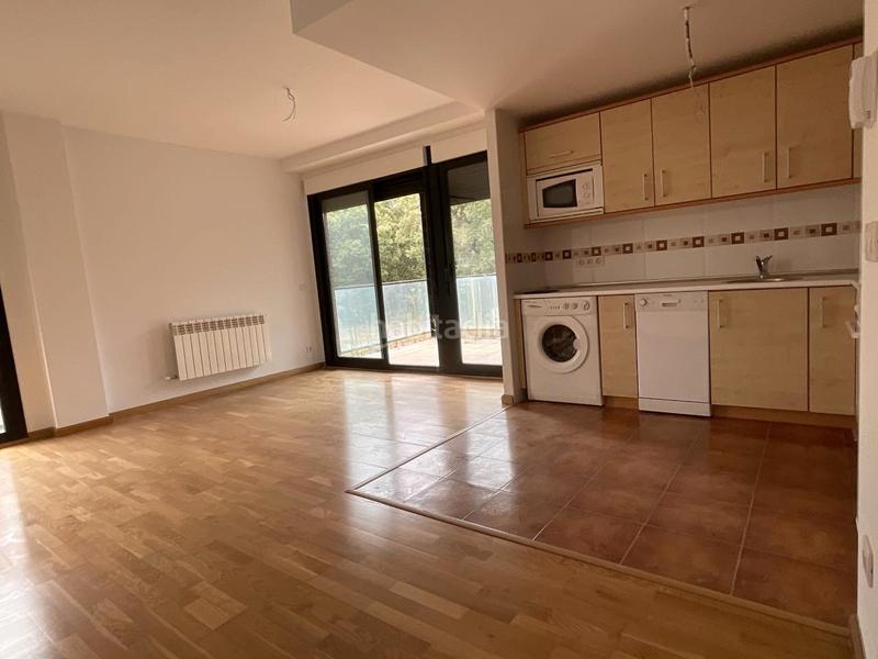 Foto df6e754d-d248-4c10-83f8-872dfc548073. Piso en avenida la rioja 104 espectacular vivienda en el campo de golf (la rioja). en Cirueña