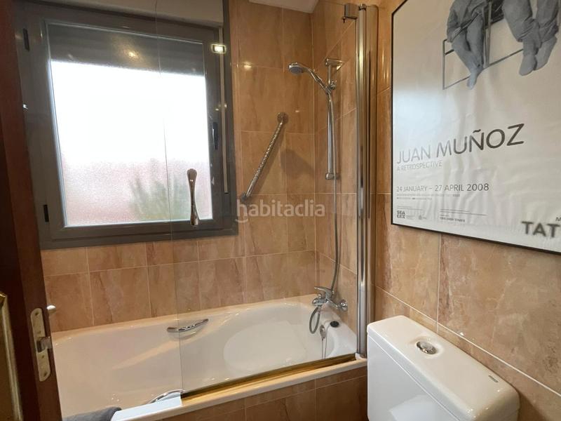 Foto 13ee1480-d8a3-45aa-8a1c-fa60b00ac797. Reihenhaus mit heizung pool in Cirueña