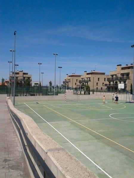 Foto 737b6152-7d7c-48a2-ac7c-9e14678d1eba. Reihenhaus mit heizung pool in Cirueña