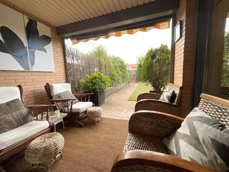 Foto 782669a7-dc1c-446b-9ce4-cdfa1405611f. Reihenhaus mit heizung pool in Cirueña