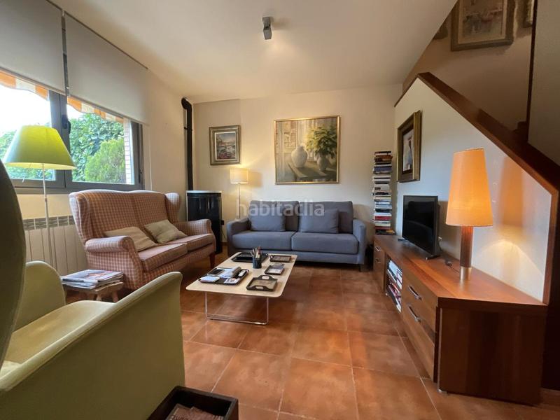 Foto 7eeb830f-e78c-457f-ba05-fdff616ec164. Reihenhaus mit heizung pool in Cirueña