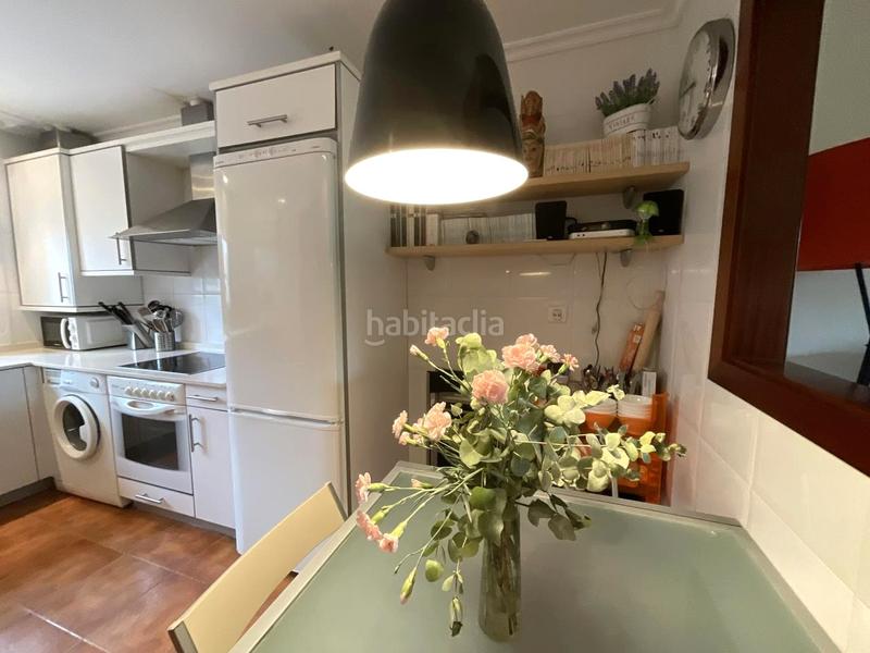 Foto 965287f2-cf3c-4ec0-9b3b-2b6c1f9c7e47. Reihenhaus mit heizung pool in Cirueña