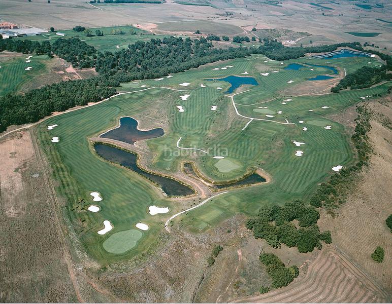 Foto 982e5576-3bd1-49a1-9528-eaa24ded625d. Reihenhaus mit heizung pool in Cirueña