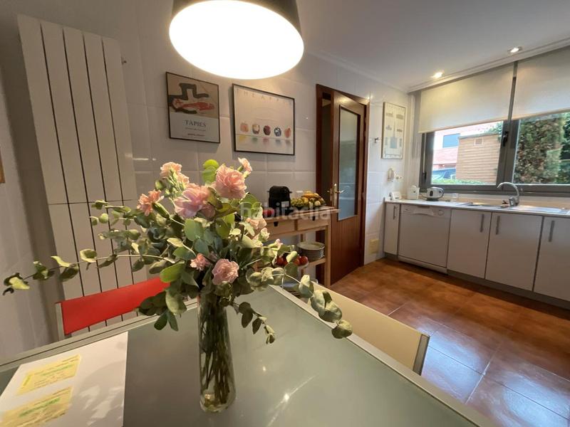 Foto 9b8d18fd-5c64-4fc4-a7a4-50cca44c269a. Reihenhaus mit heizung pool in Cirueña