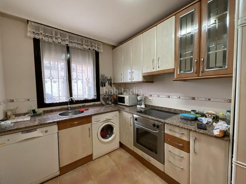 Foto e51b6525-a9f5-4f52-ab74-f06a3695bc7d. Semi detached house in Alesanco