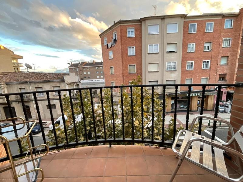 Foto 9a72e92d-ac32-4745-a7cb-078a5b3d6037. Appartement avec chauffage dans Santo Domingo de la Calzada