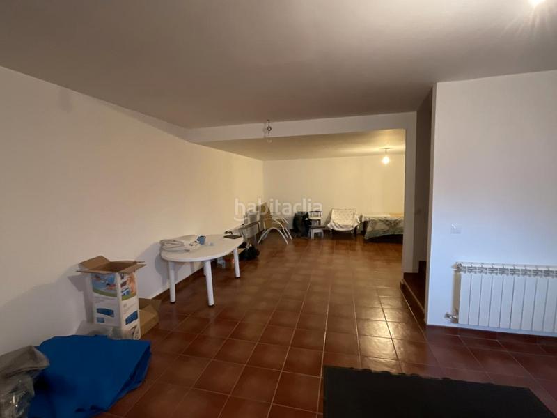 Foto 06f2f69d-f101-48bf-98b4-d35ebee25a68. Casa adossada amb calefacció a Alesanco