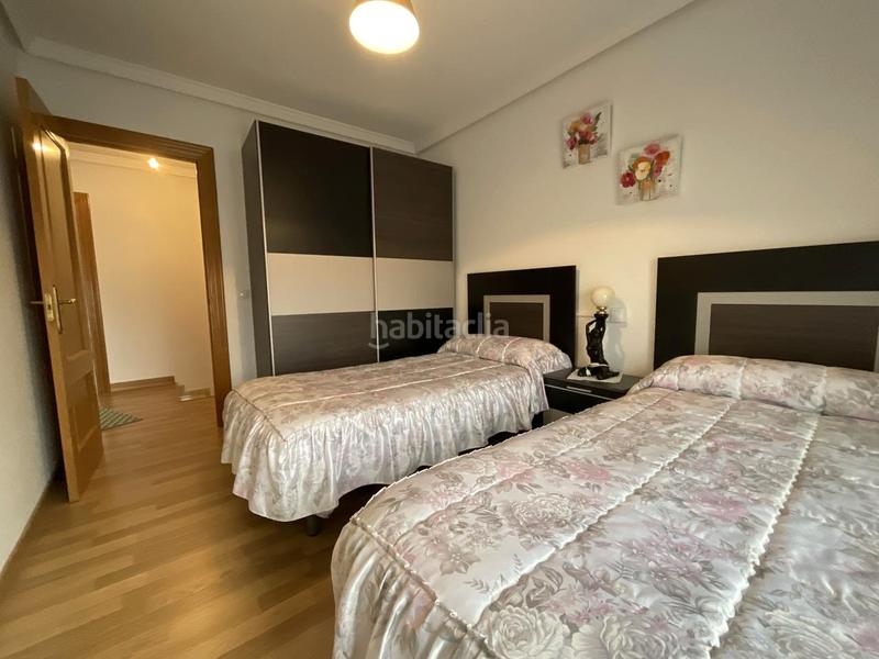 Foto 1f7500e6-153a-43e3-8471-bd6865dd9e96. Casa adossada amb calefacció a Alesanco