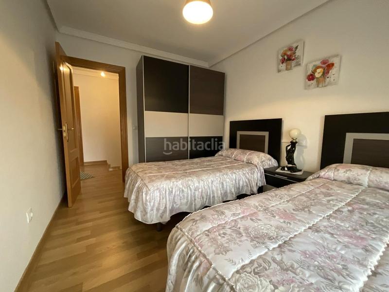 Foto 5e2acf01-0169-464b-8ead-e1e9ae36951e. Casa adossada amb calefacció a Alesanco