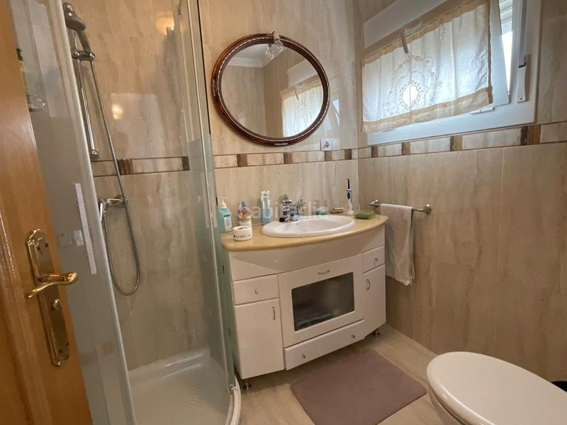 Foto a37260ba-5590-423f-b238-9e2b232d8fc1. Casa adossada amb calefacció a Alesanco