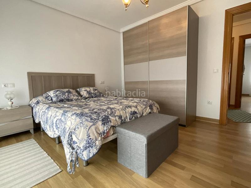 Foto bd4c49a9-aa94-4916-a984-e61a4f09d8a5. Casa adossada amb calefacció a Alesanco