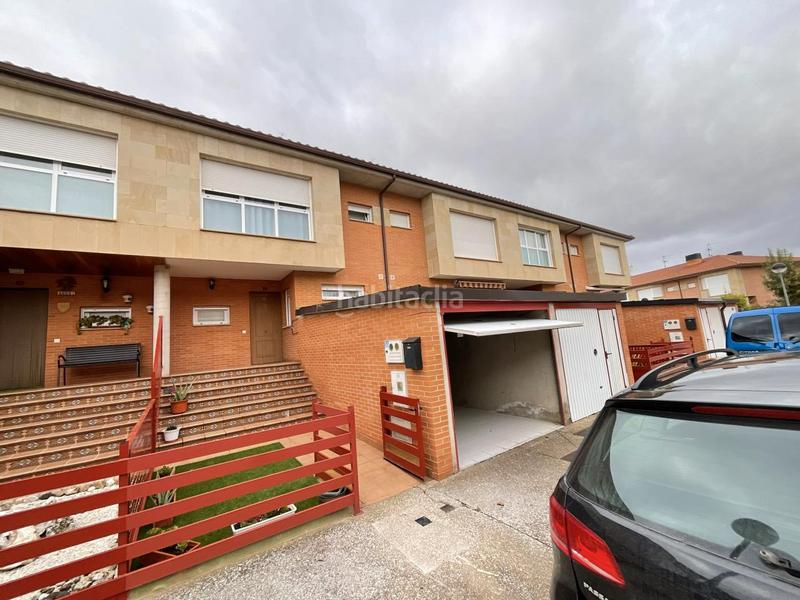 Foto da10aab0-5868-4798-aee8-86223d5ef119. Casa adossada amb calefacció a Alesanco