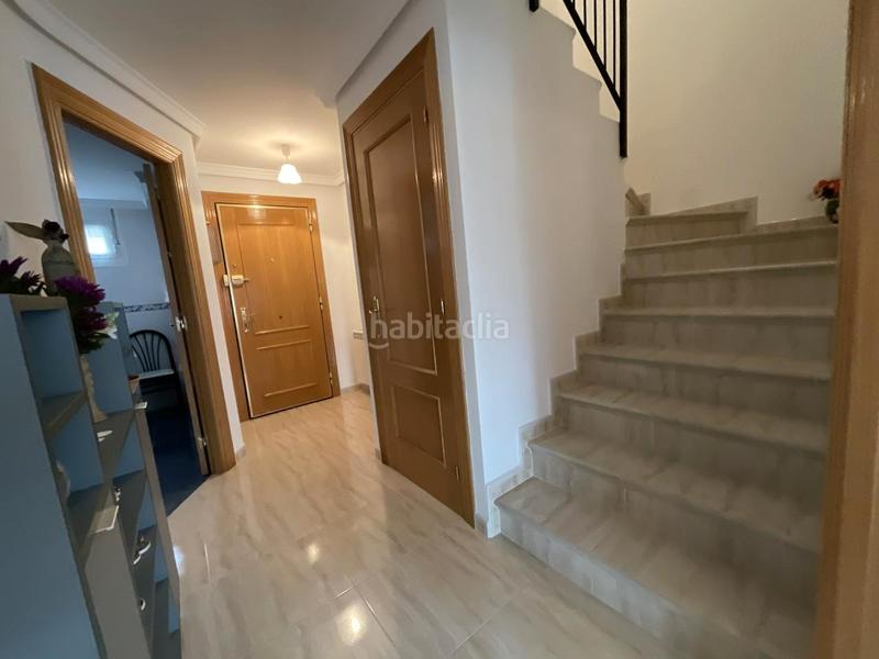 Foto f0447172-b67e-43a5-a8dd-301ca5693706. Casa adossada amb calefacció a Alesanco