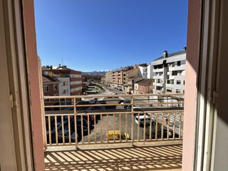 Flat  Calle arnedo. Piso en santo domingo de la calzada (la rioja)