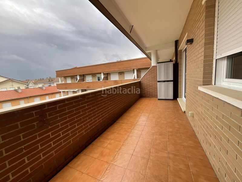 Foto 6d4eb8fb-68db-4d0c-94a1-44525acd120e. Pis amb calefacció piscina a Alesanco