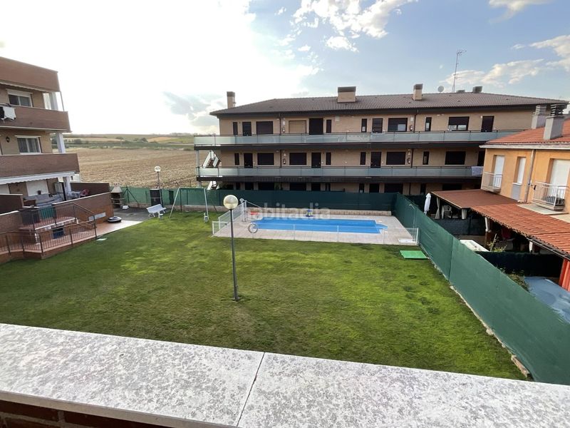 Foto b9e61739-ecda-4407-8e9c-179e974ec2a7. Pis amb calefacció piscina a Alesanco