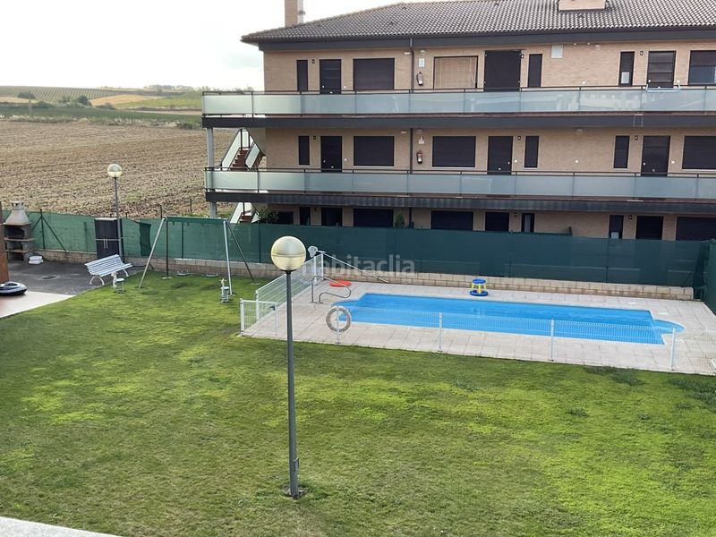 Foto bdbe5876-800a-441e-b353-05e7e626b522. Pis amb calefacció piscina a Alesanco