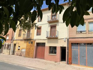 Casa  Calle mediodía. Piso en alesanco (la rioja)