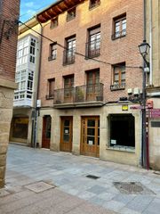 Pis  Calle pinar. Piso en santo domingo de la calzada (la rioja)