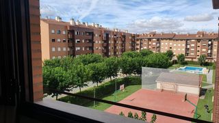 Pis  Calle cuatro caminos. Piso en santo domingo de la calzada (la rioja)