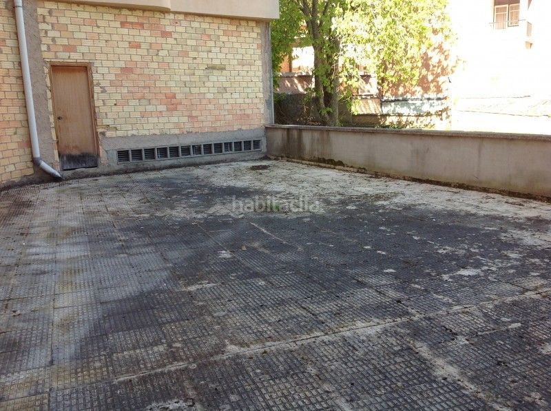 Foto 65ef0e04-05d2-4496-b745-2631b3605823. Local commercial dans Ezcaray