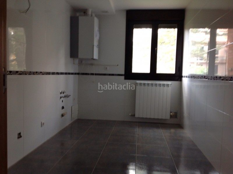 Foto 4cc5d57b-077f-48b0-b557-bf6d8b5b1ddb. Etagenwohnung mit heizung in Santo Domingo de la Calzada