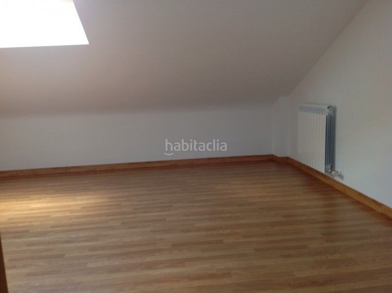 Foto 83f27466-5b0c-48e9-ac74-f6fe5916c5df. Etagenwohnung mit heizung in Santo Domingo de la Calzada