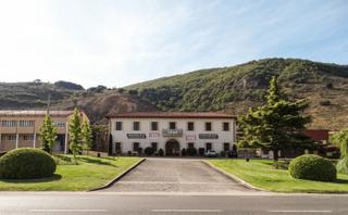Fabrikhalle  Calle estación del ferrocarril