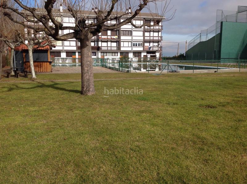 Foto 418bc09d-3ca4-44e8-9621-38a345b0d8f8. Appartamento con parcheggio piscina in Santo Domingo de la Calzada